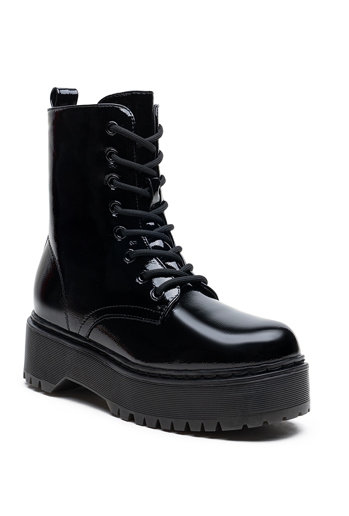 Lujah Shoes (Schuhgrosshandel)