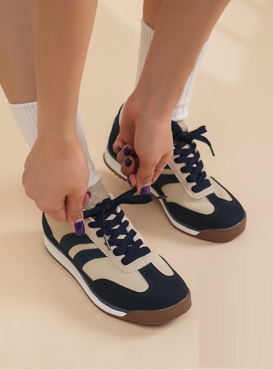 Lujah Shoes (Schuhgrosshandel)