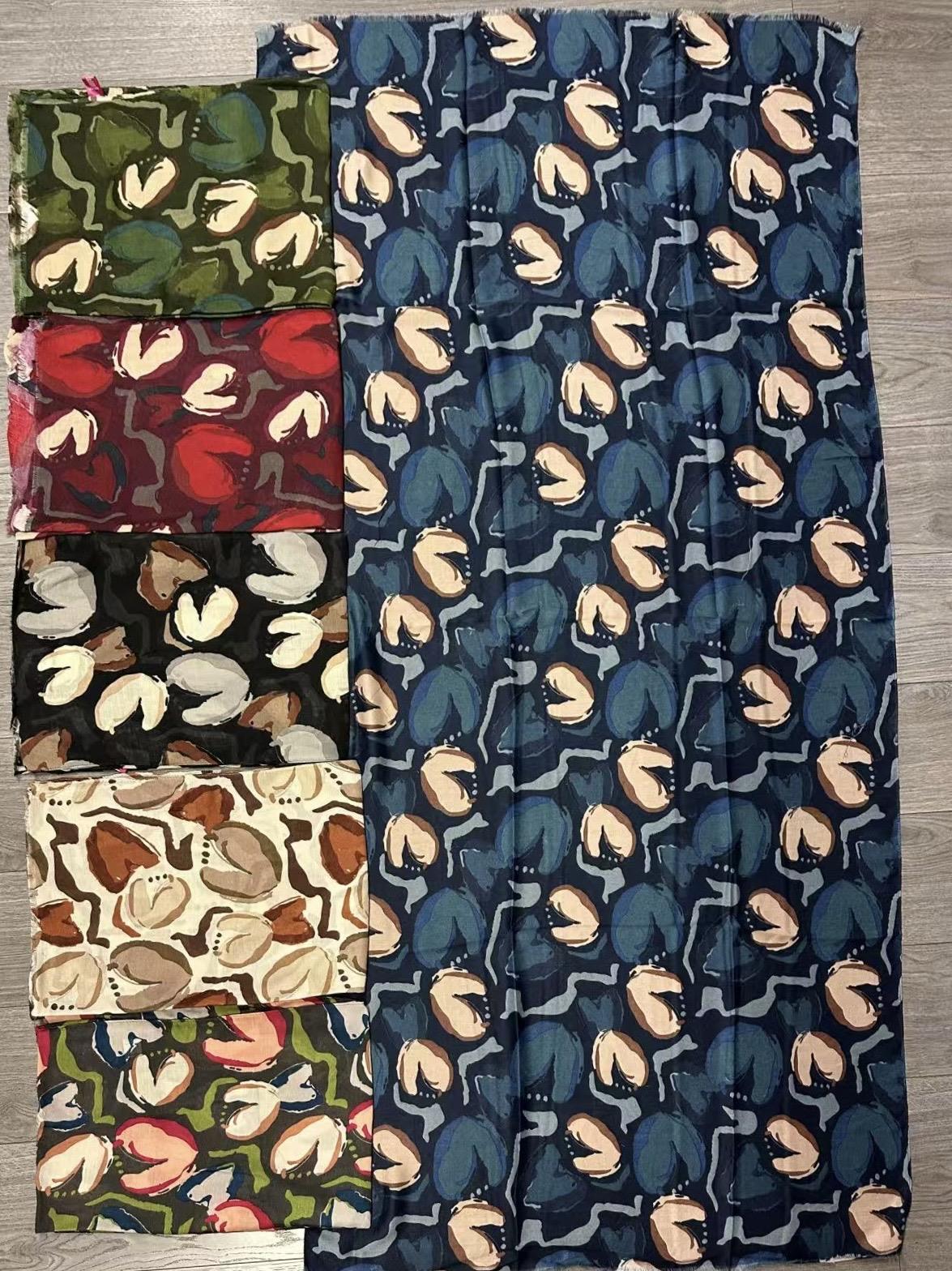 Dong Feng - Accessoires für Damen