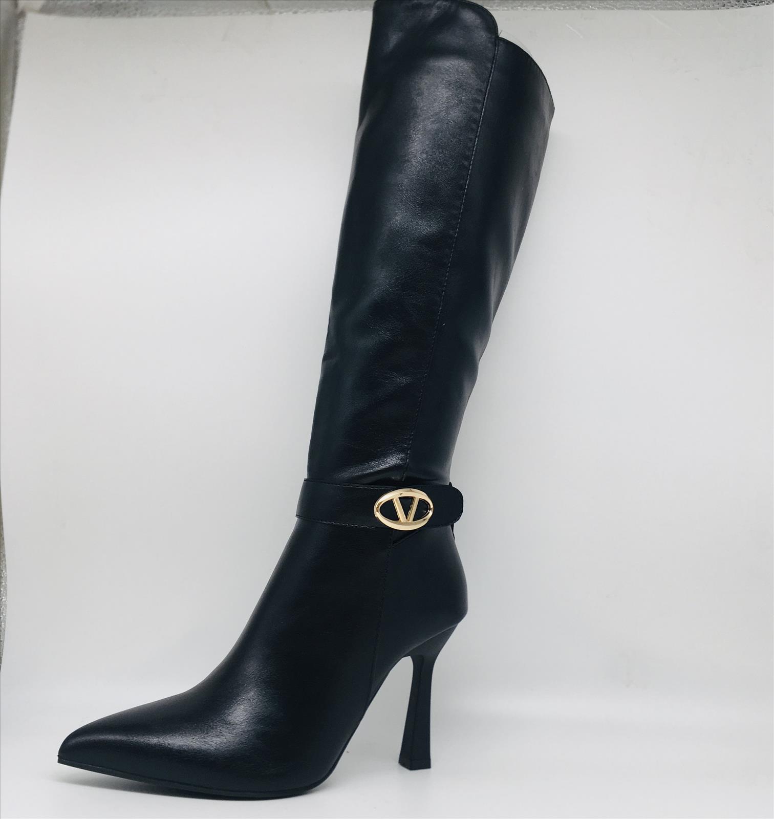 Kayla GmbH - Schuhgrosshandel