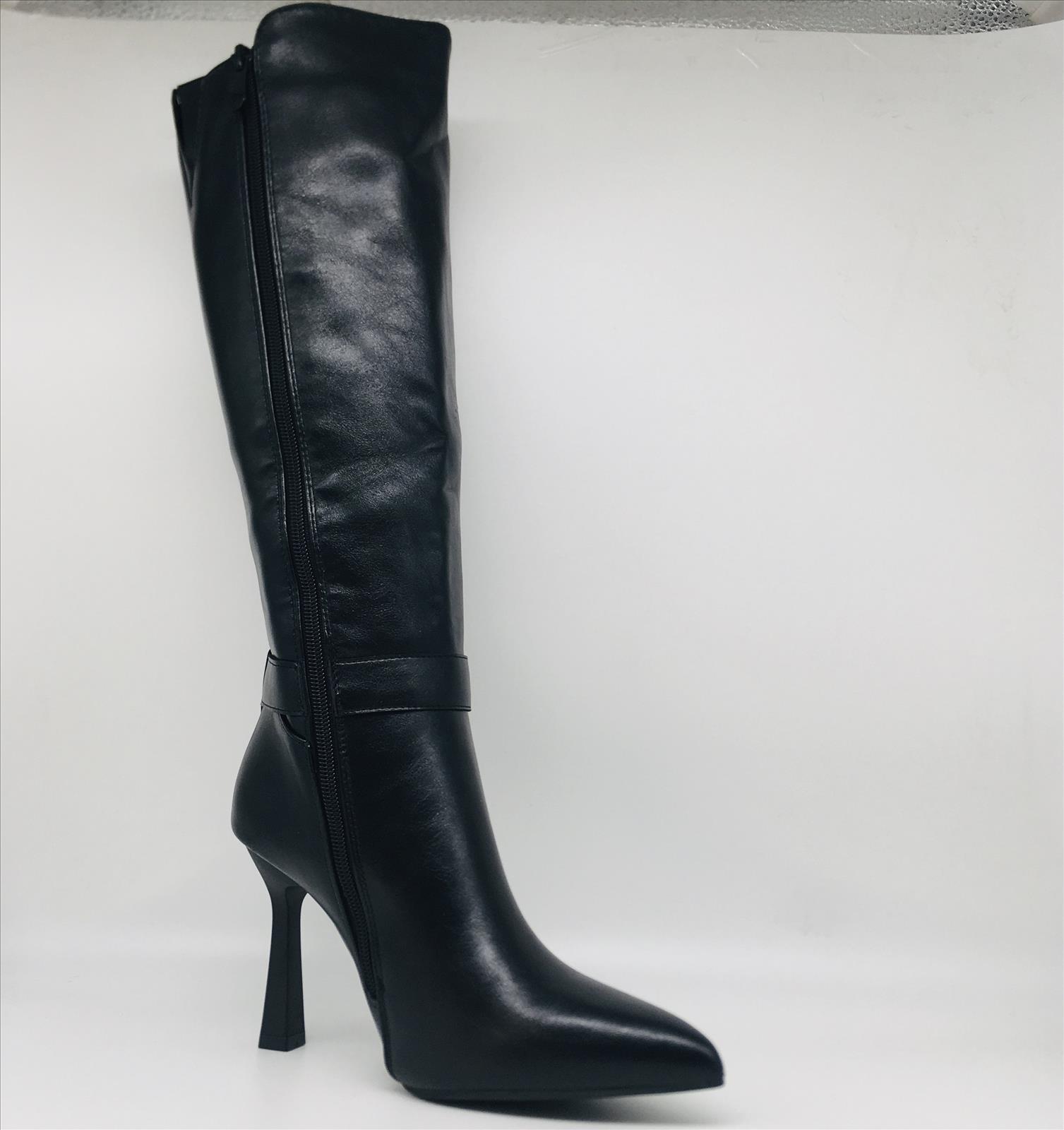 Kayla GmbH - Schuhgrosshandel