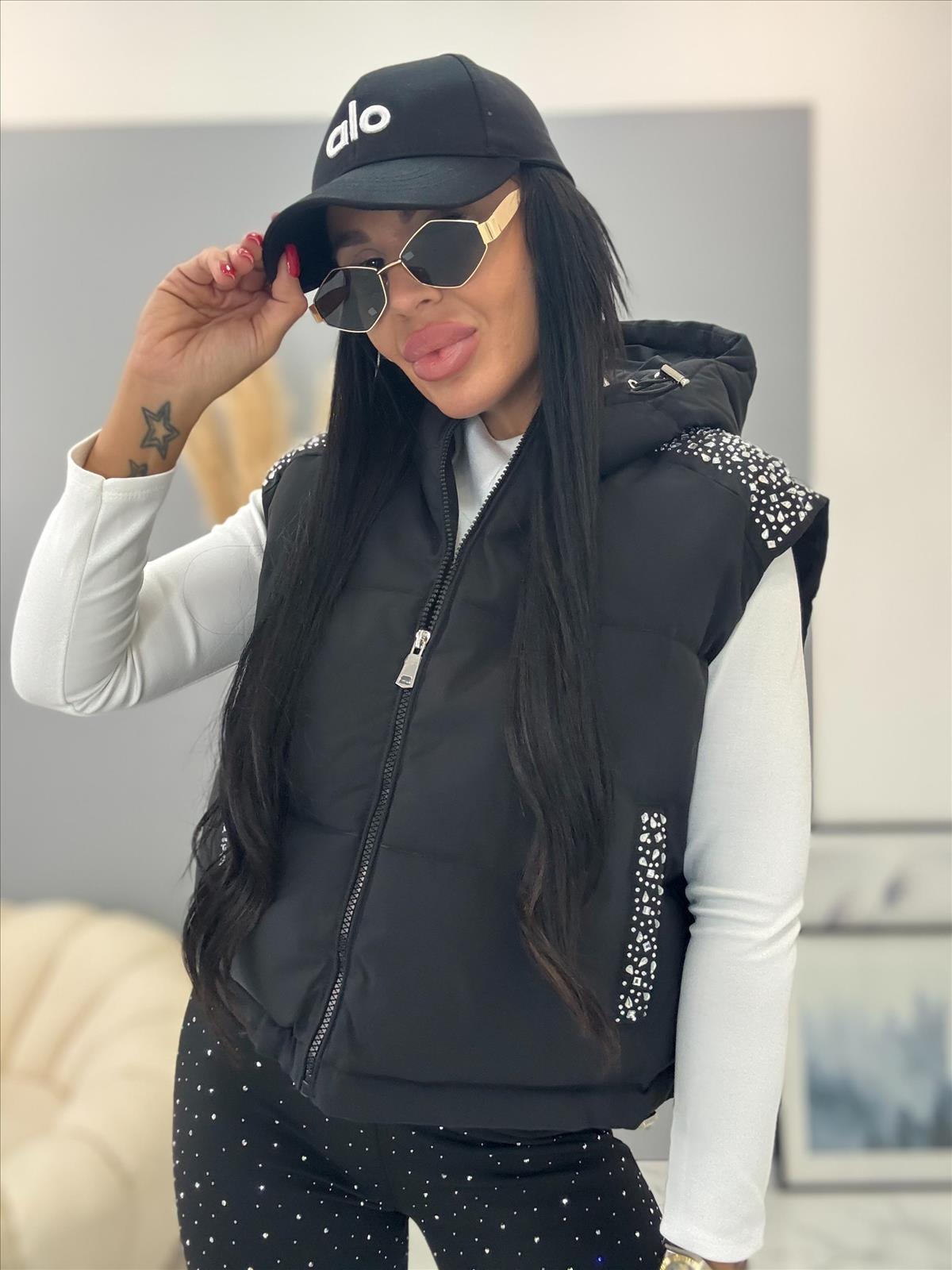 efashion s.r.o. - DOB;Accesoires;Schuhe;Young Fashion - Medvedov