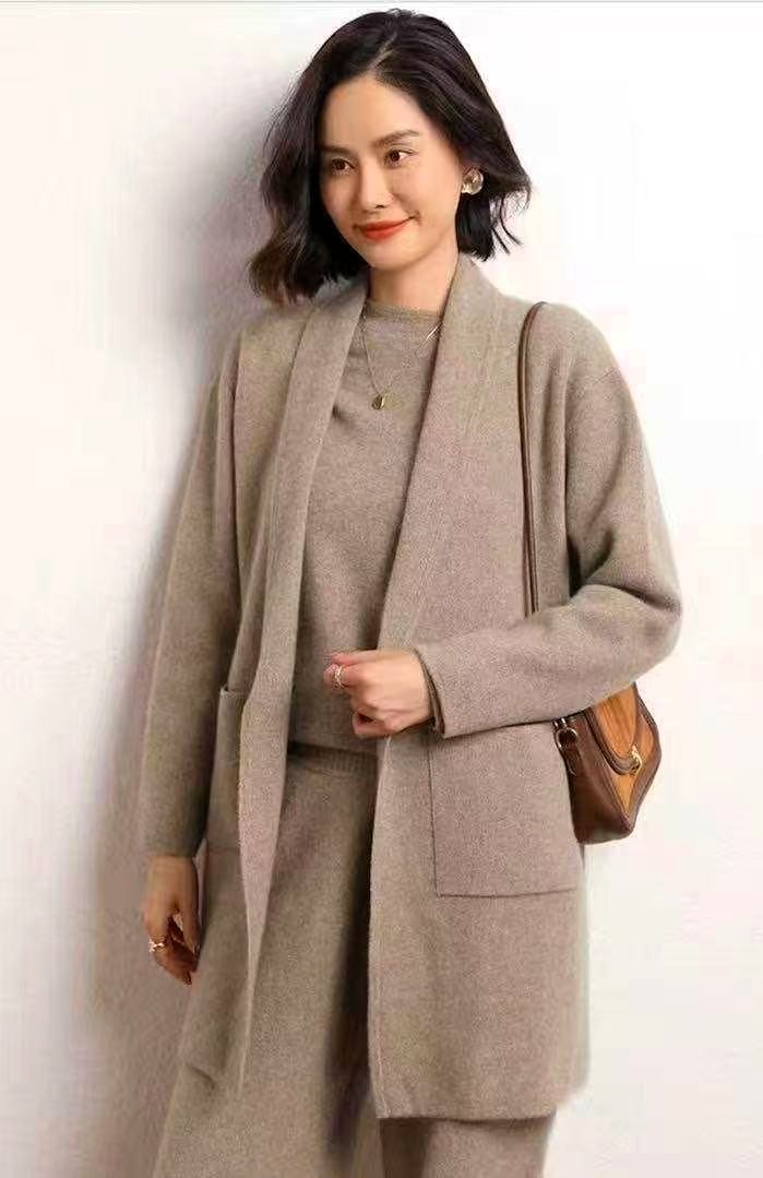 LB new fashion GmbH & Co KG - DOB, Accessoires, Young Fashion, Big Sizes - Eschborn