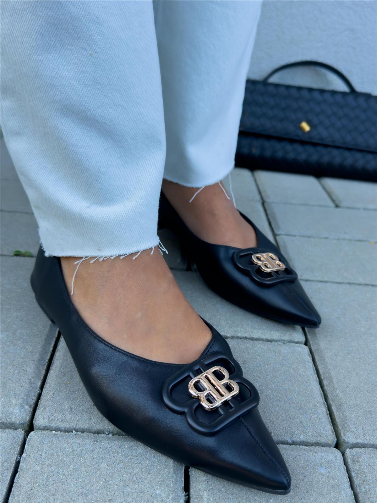 efashion s.r.o. - DOB;Accesoires;Schuhe;Young Fashion - Medvedov