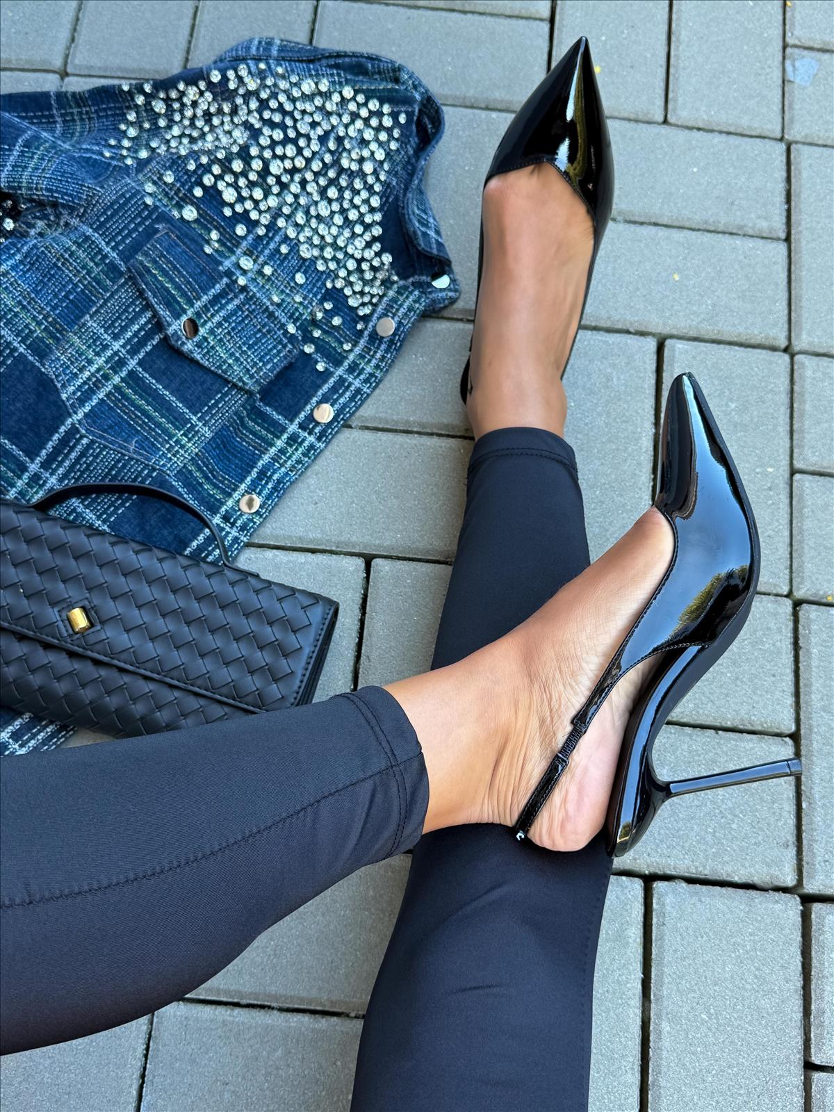 efashion s.r.o. - DOB;Accesoires;Schuhe;Young Fashion - Medvedov