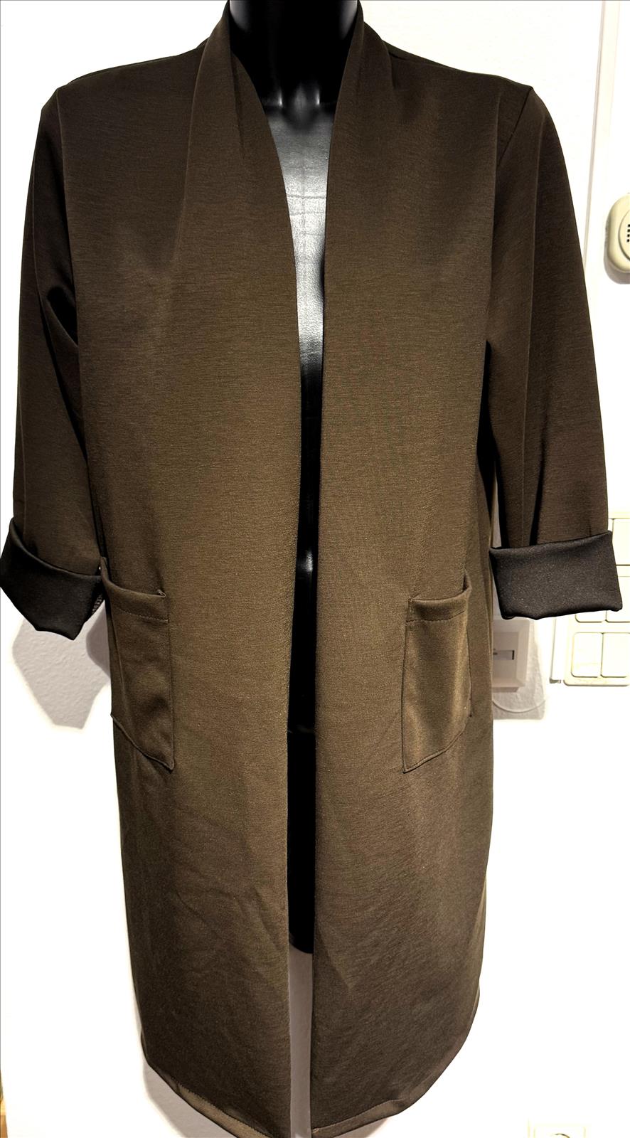 LB new fashion GmbH & Co KG - DOB, Accessoires, Young Fashion, Big Sizes - Eschborn