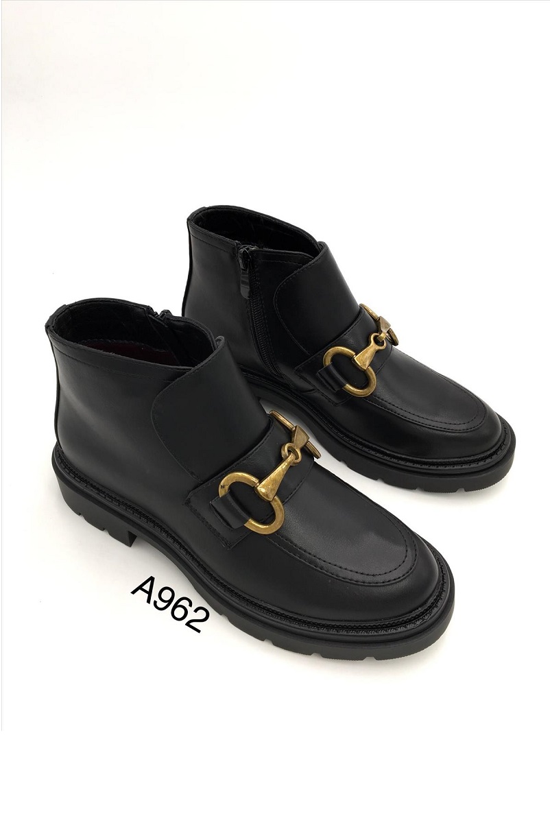Lujah Shoes (Schuhgrosshandel)