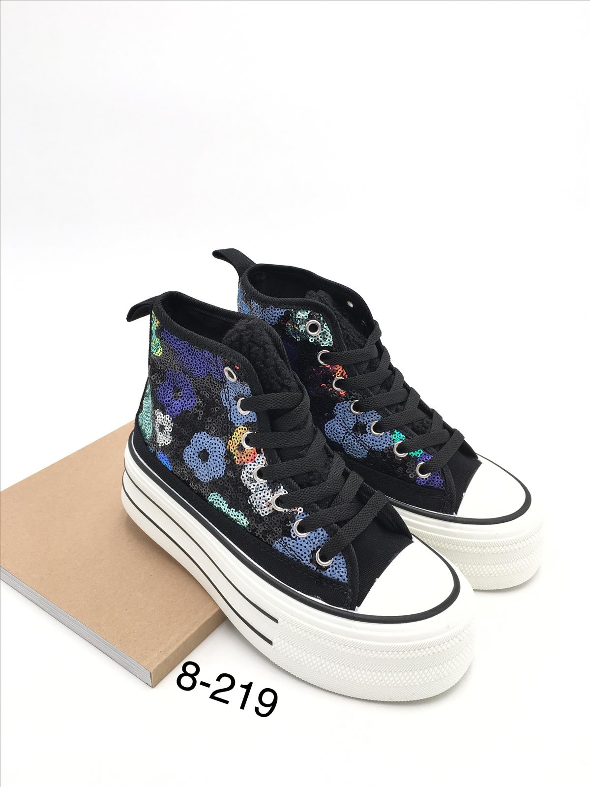 King Dragon Trade Development GmbH - Lucky Shoes