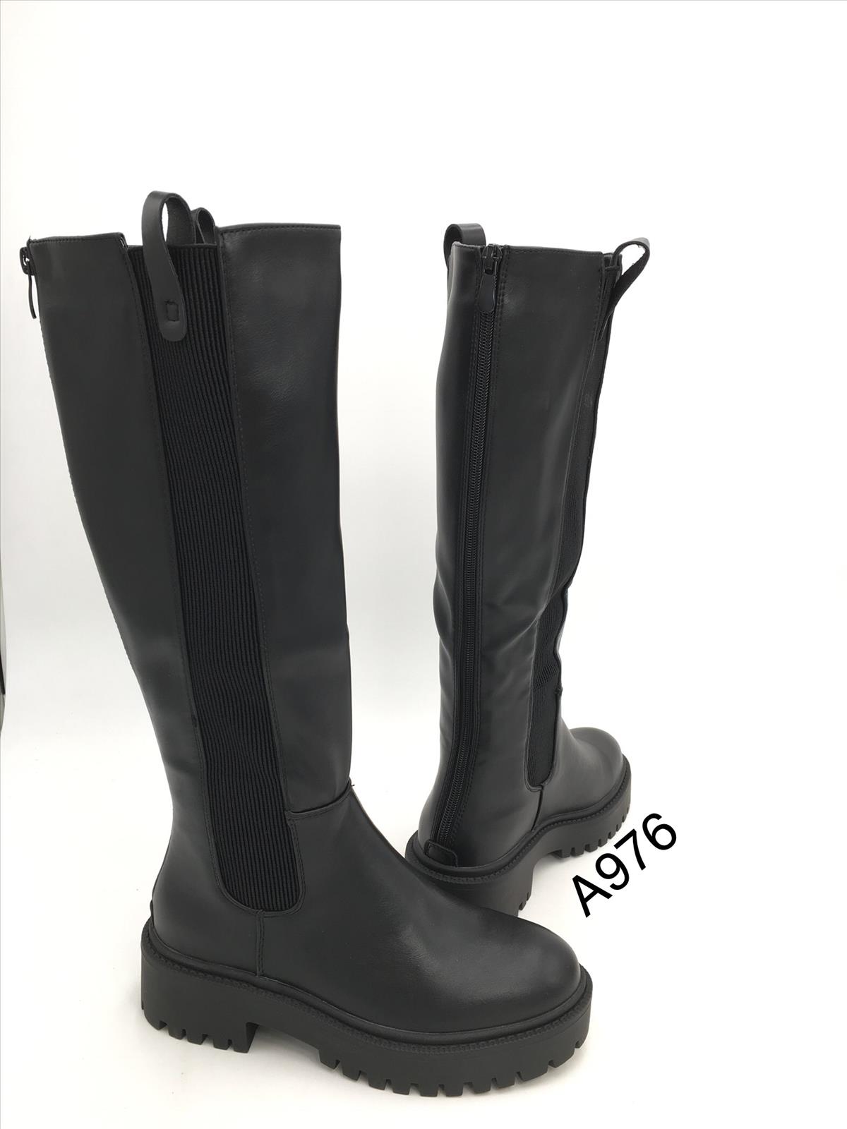 King Dragon Trade Development GmbH - Lucky Shoes