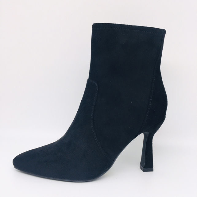 Kayla GmbH - Schuhgrosshandel
