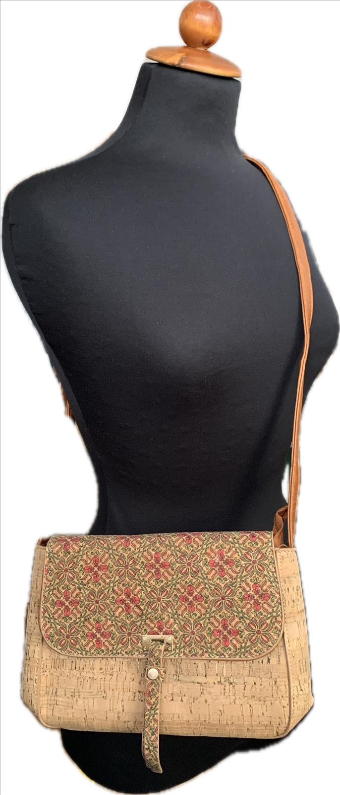 Funny Girl Mode - DOB + Accessoires aus Naturmaterialien - Berlin