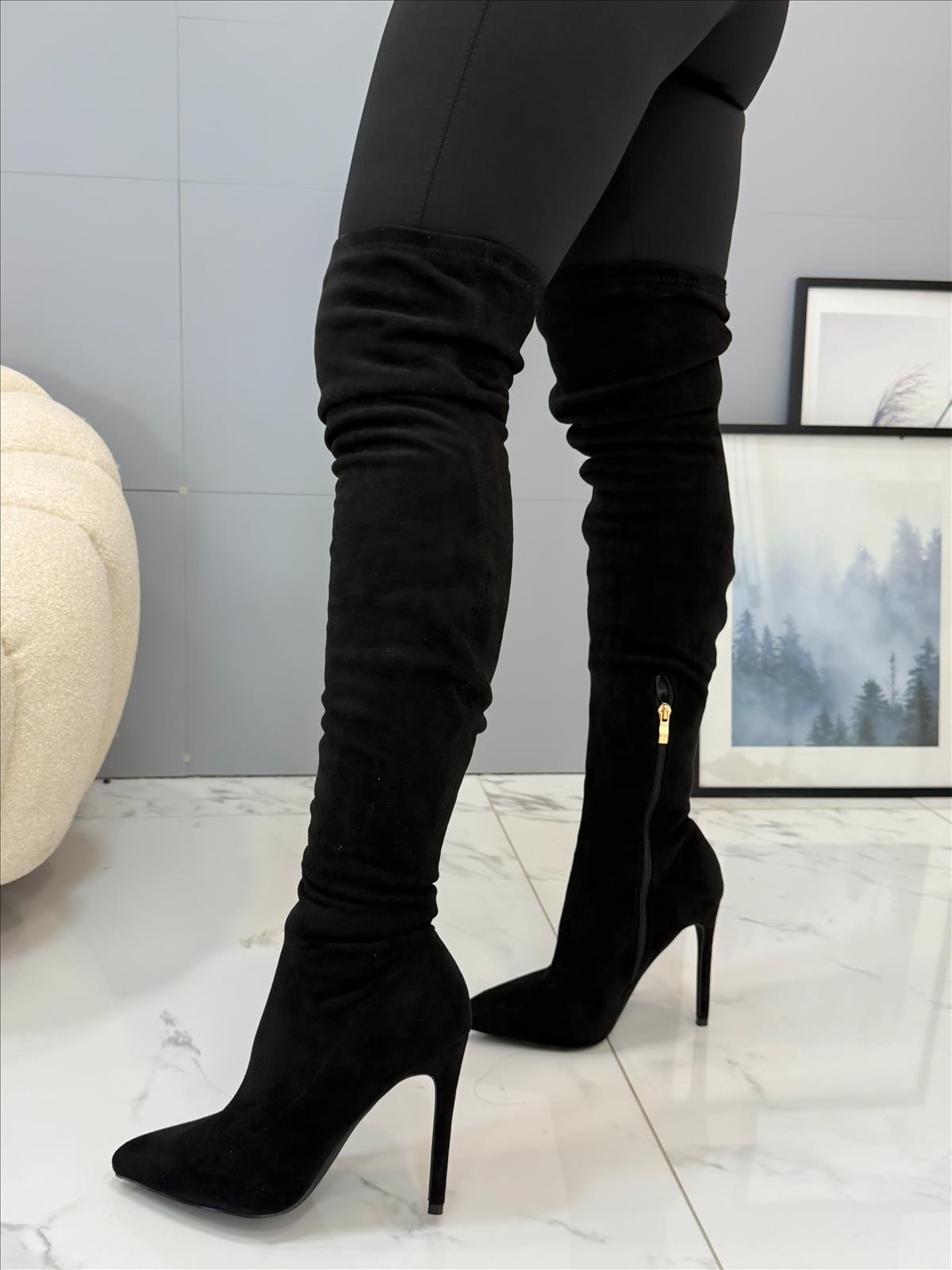 efashion s.r.o. - DOB;Accesoires;Schuhe;Young Fashion - Medvedov
