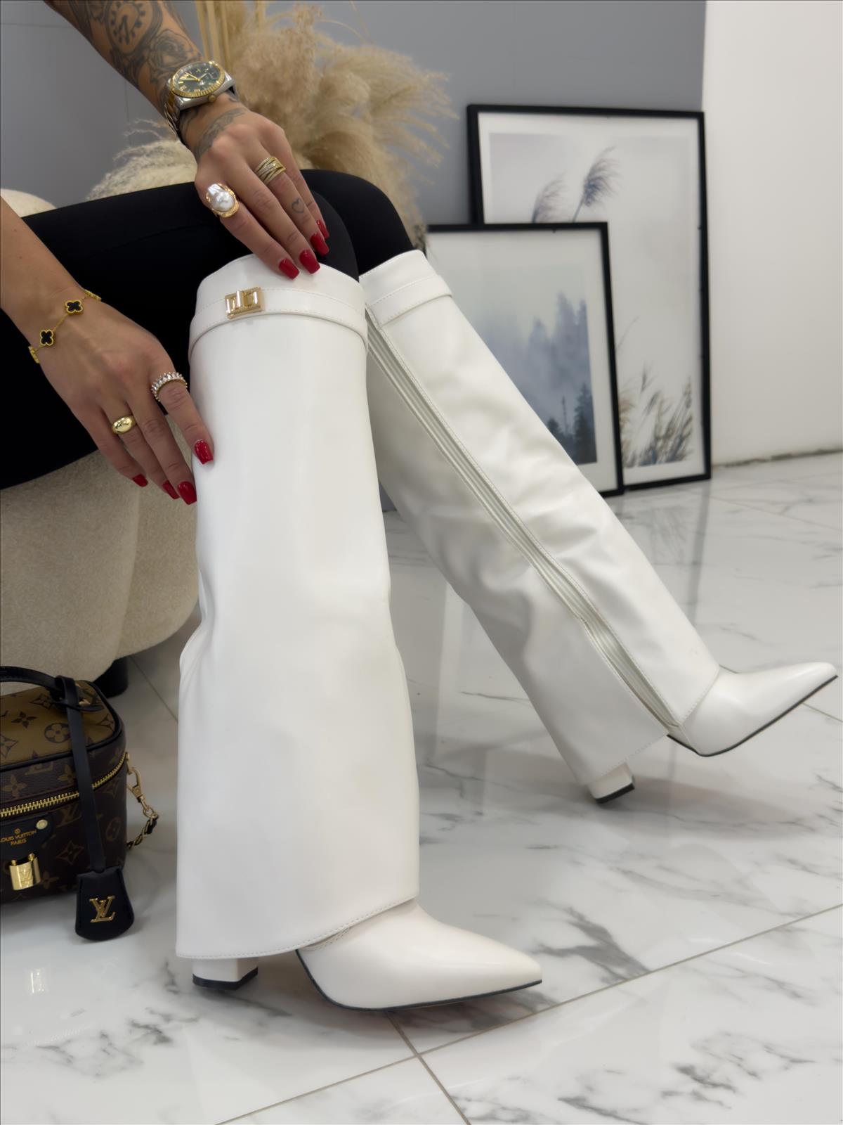 efashion s.r.o. - DOB;Accesoires;Schuhe;Young Fashion - Medvedov