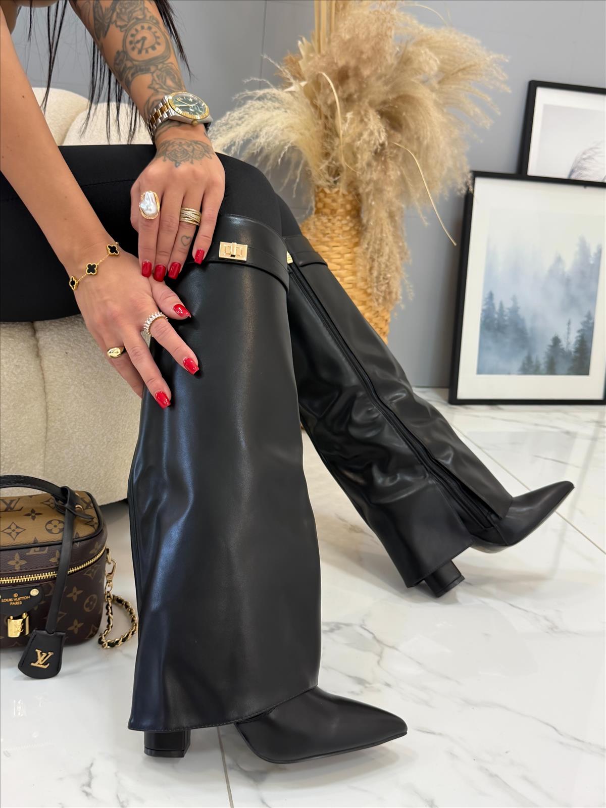 efashion s.r.o. - DOB;Accesoires;Schuhe;Young Fashion - Medvedov
