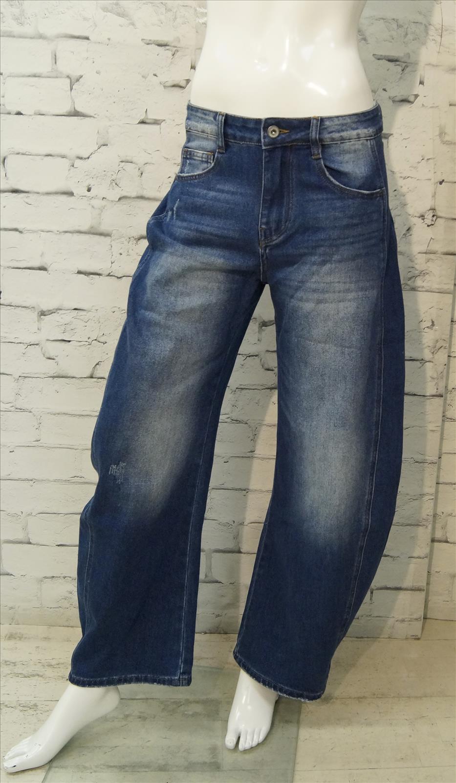 Bhatti Mode GmbH - Young fashion, DOB - Blusen, Hosen Jacken, Jeans, Kleider, Pullover etc.