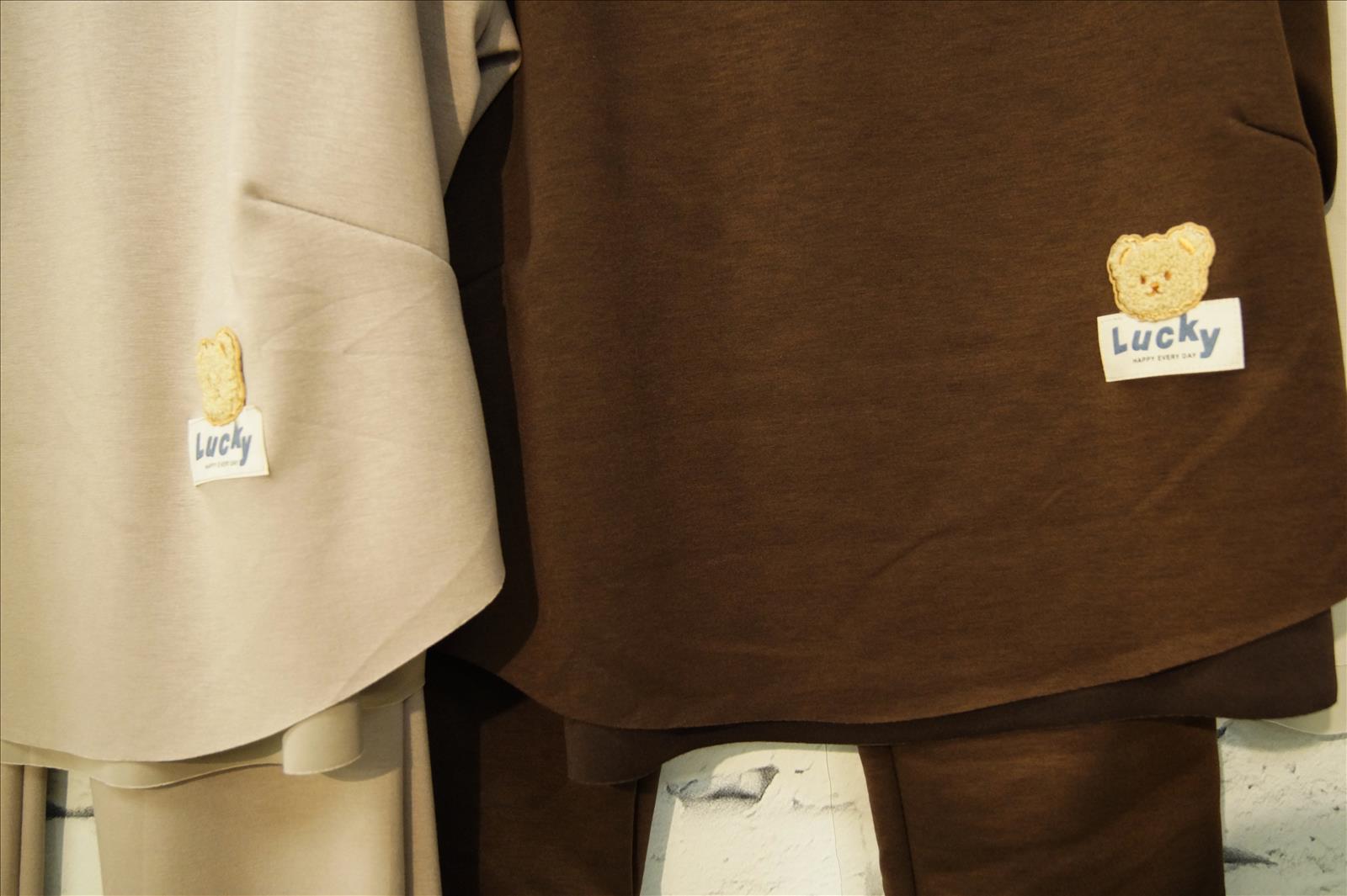 Bhatti Mode GmbH - Young fashion, DOB - Blusen, Hosen Jacken, Jeans, Kleider, Pullover etc.