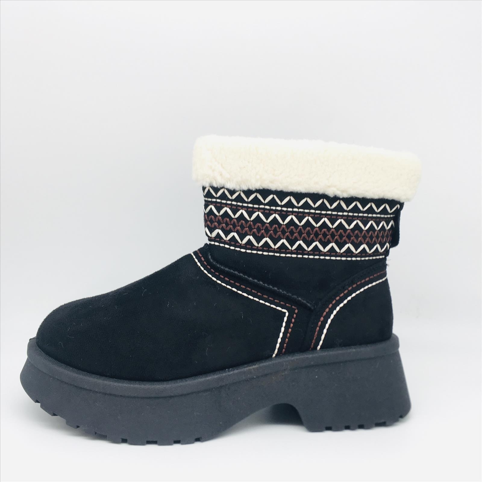 Kayla GmbH - Schuhgrosshandel