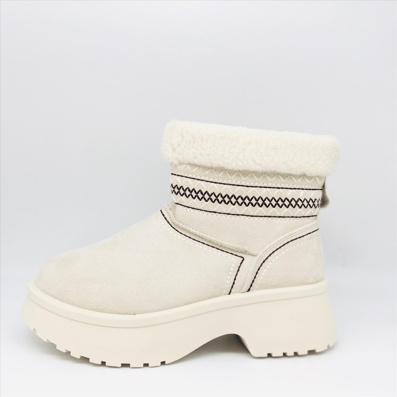 Kayla GmbH - Schuhgrosshandel