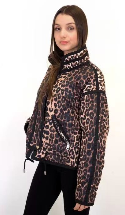 LB new fashion GmbH & Co KG - DOB, Accessoires, Young Fashion, Big Sizes - Eschborn