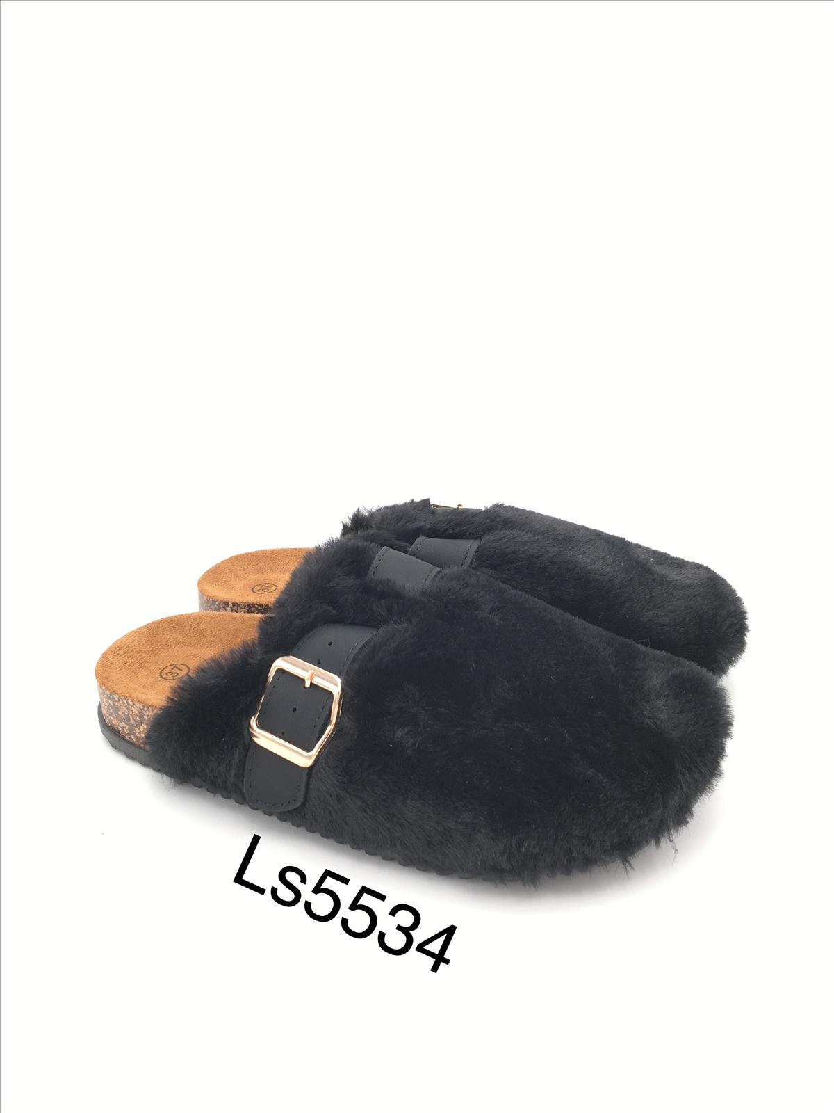 King Dragon Trade Development GmbH - Lucky Shoes