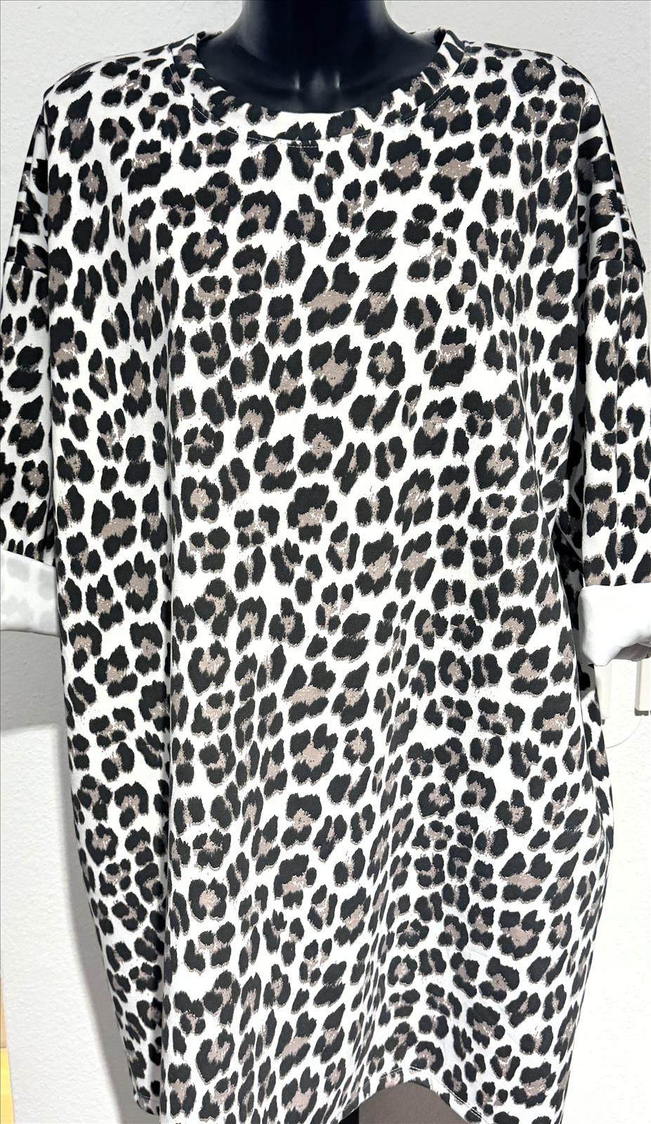 LB new fashion GmbH & Co KG - DOB, Accessoires, Young Fashion, Big Sizes - Eschborn