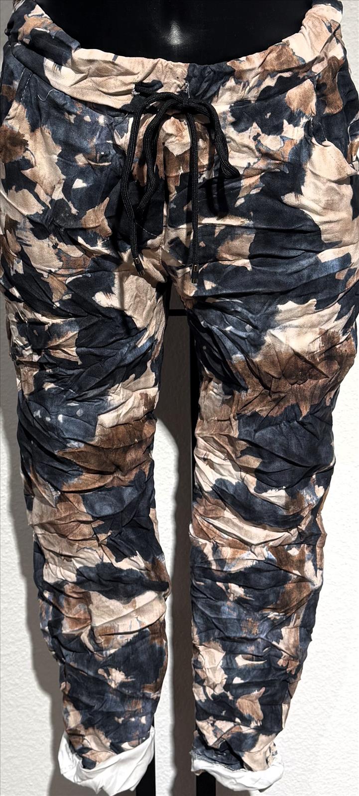 LB new fashion GmbH & Co KG - DOB, Accessoires, Young Fashion, Big Sizes - Eschborn