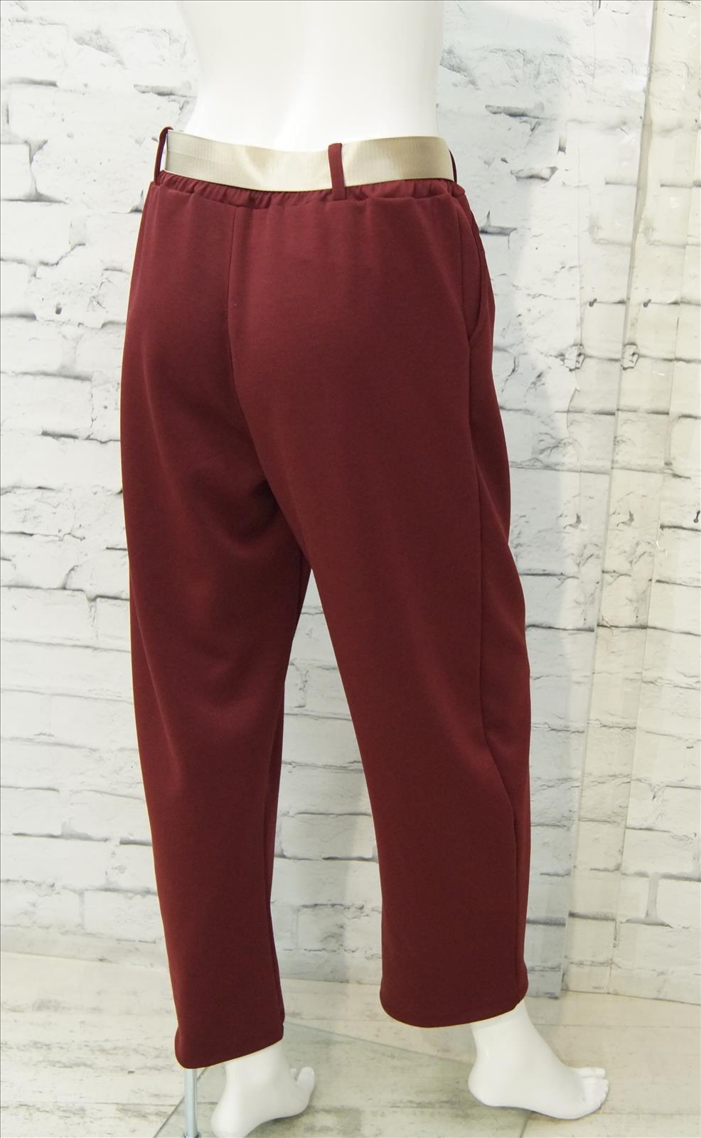 Bhatti Mode GmbH - Young fashion, DOB - Blusen, Hosen Jacken, Jeans, Kleider, Pullover etc.