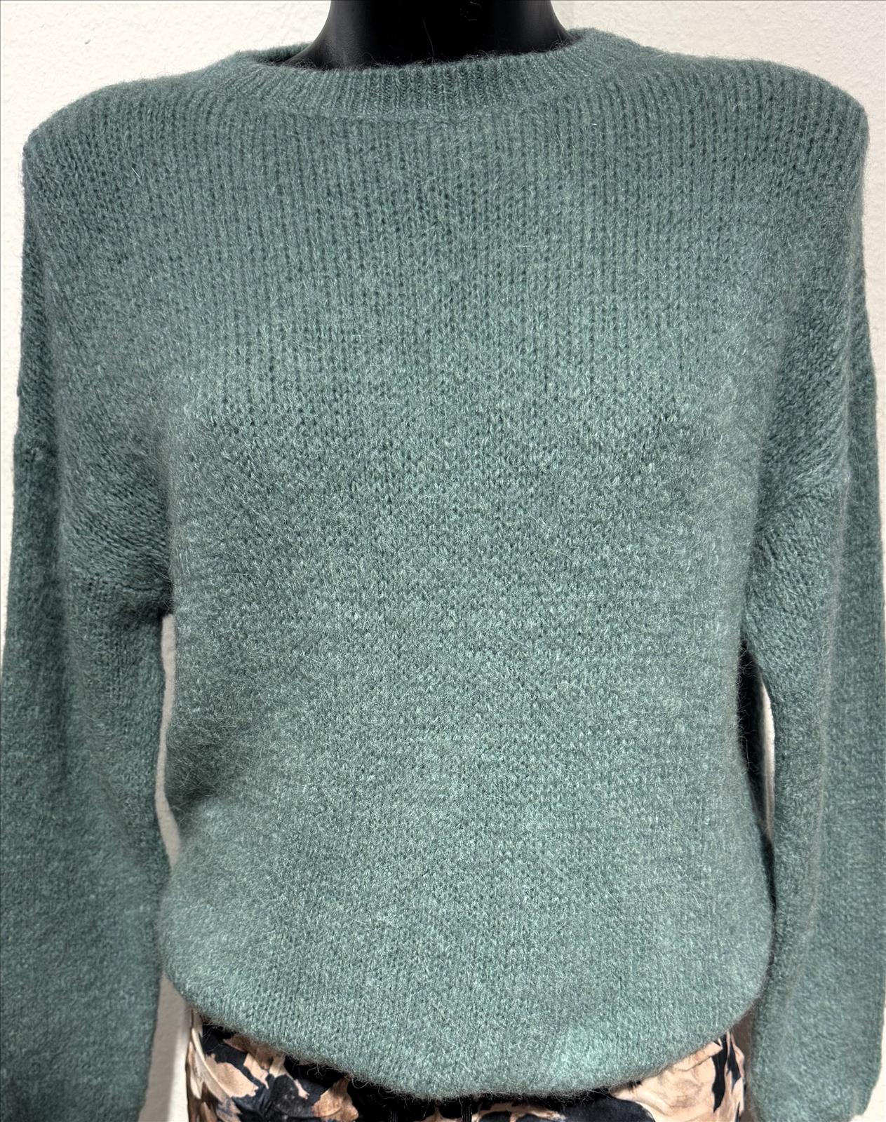 LB new fashion GmbH & Co KG - DOB, Accessoires, Young Fashion, Big Sizes - Eschborn