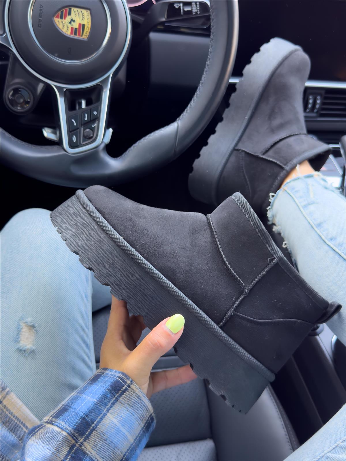efashion s.r.o. - DOB;Accesoires;Schuhe;Young Fashion - Medvedov