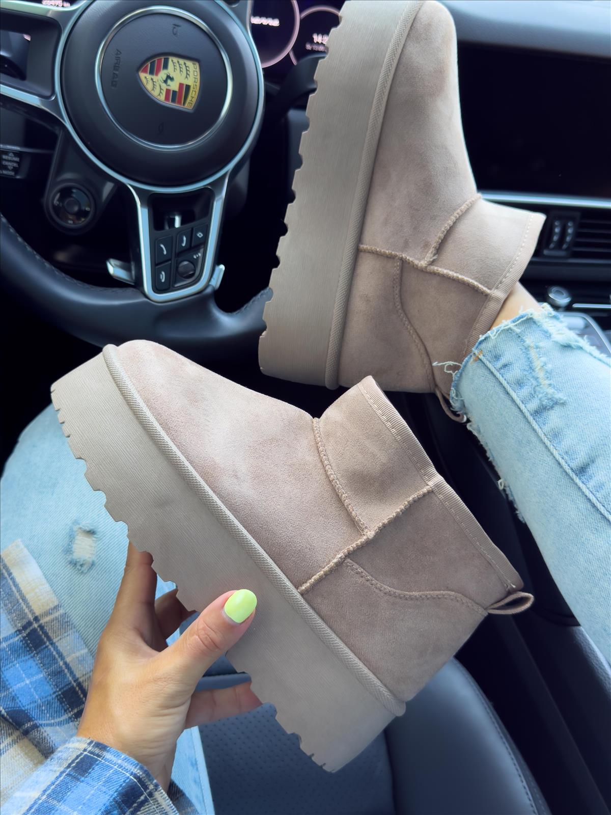 efashion s.r.o. - DOB;Accesoires;Schuhe;Young Fashion - Medvedov