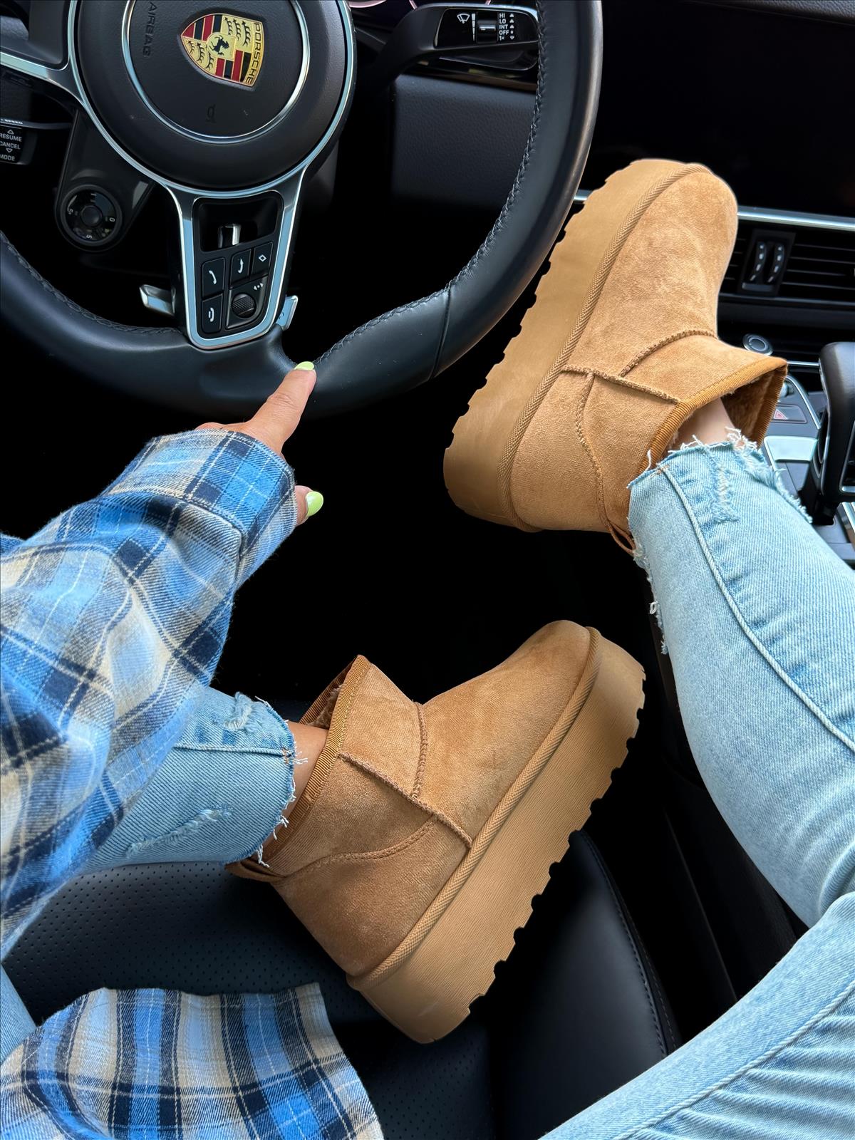 efashion s.r.o. - DOB;Accesoires;Schuhe;Young Fashion - Medvedov