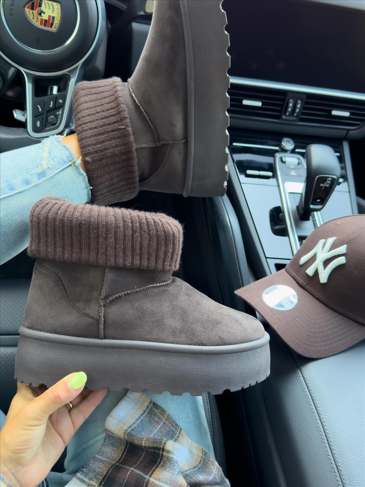 efashion s.r.o. - DOB;Accesoires;Schuhe;Young Fashion - Medvedov