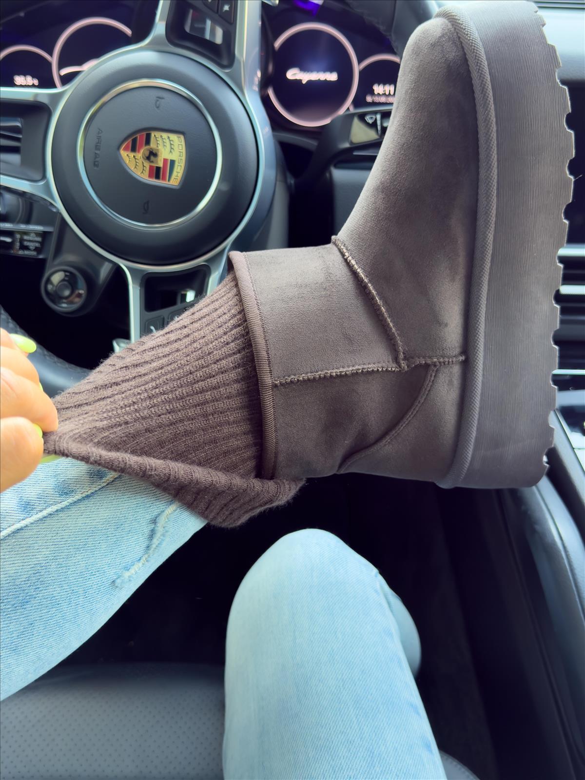 efashion s.r.o. - DOB;Accesoires;Schuhe;Young Fashion - Medvedov