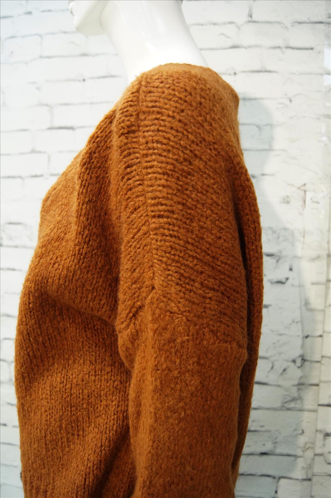 Bhatti Mode GmbH - Young fashion, DOB - Blusen, Hosen Jacken, Jeans, Kleider, Pullover etc.