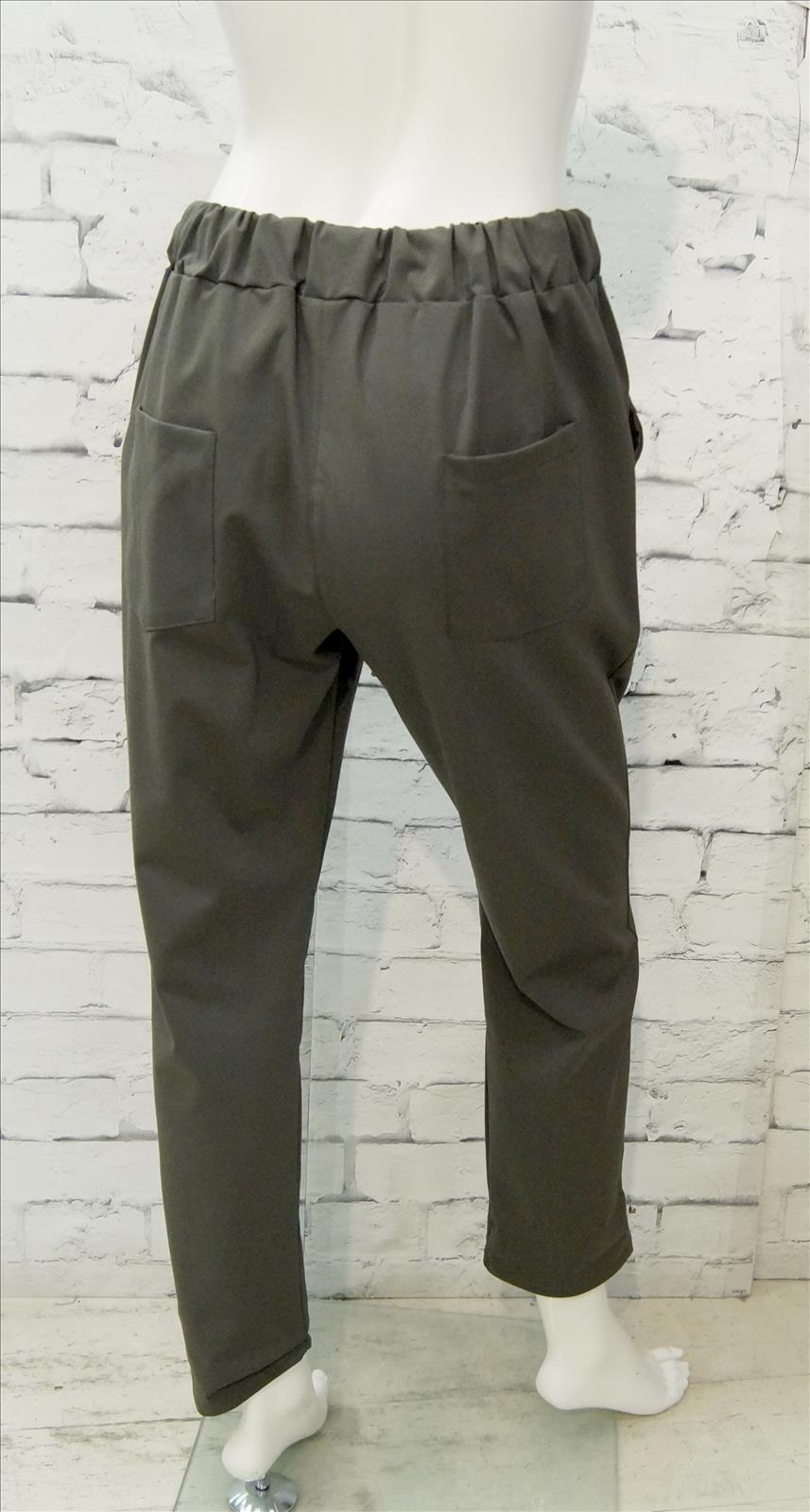 Bhatti Mode GmbH - Young fashion, DOB - Blusen, Hosen Jacken, Jeans, Kleider, Pullover etc.