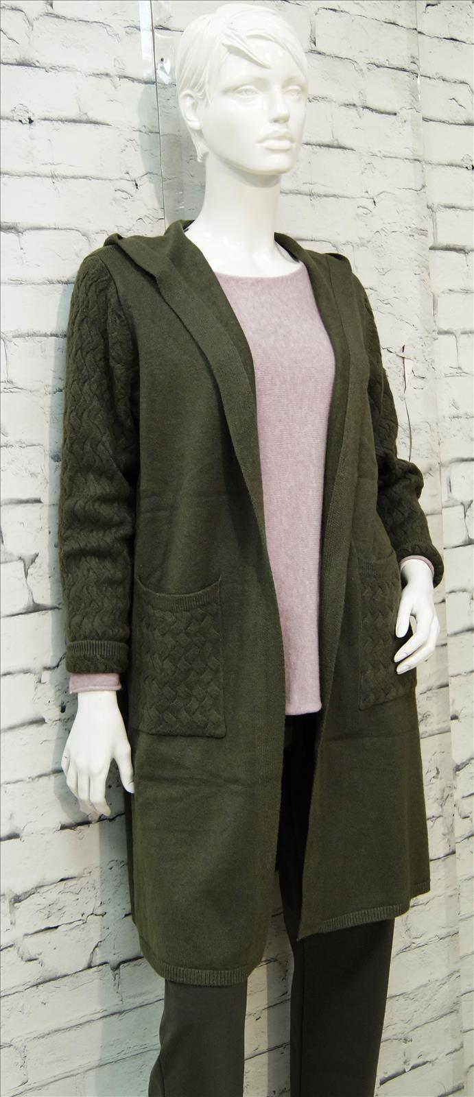 Bhatti Mode GmbH - Young fashion, DOB - Blusen, Hosen Jacken, Jeans, Kleider, Pullover etc.
