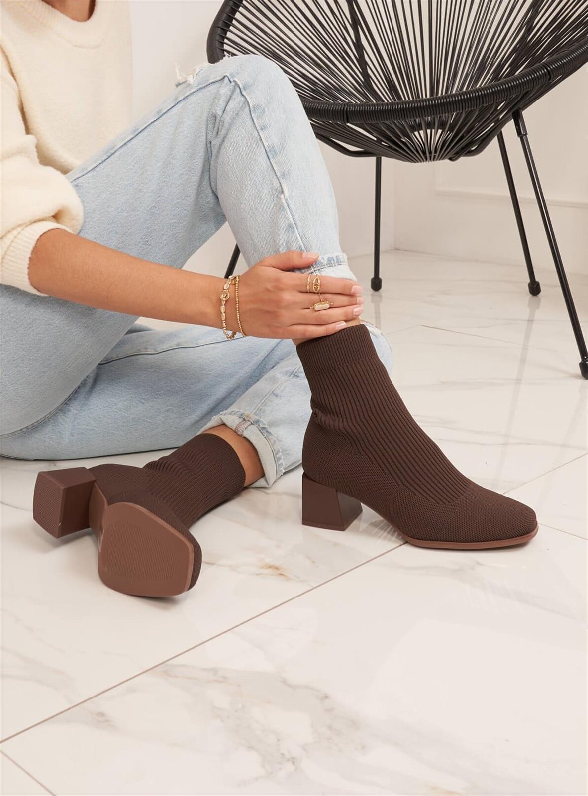Lujah Shoes (Schuhgrosshandel)