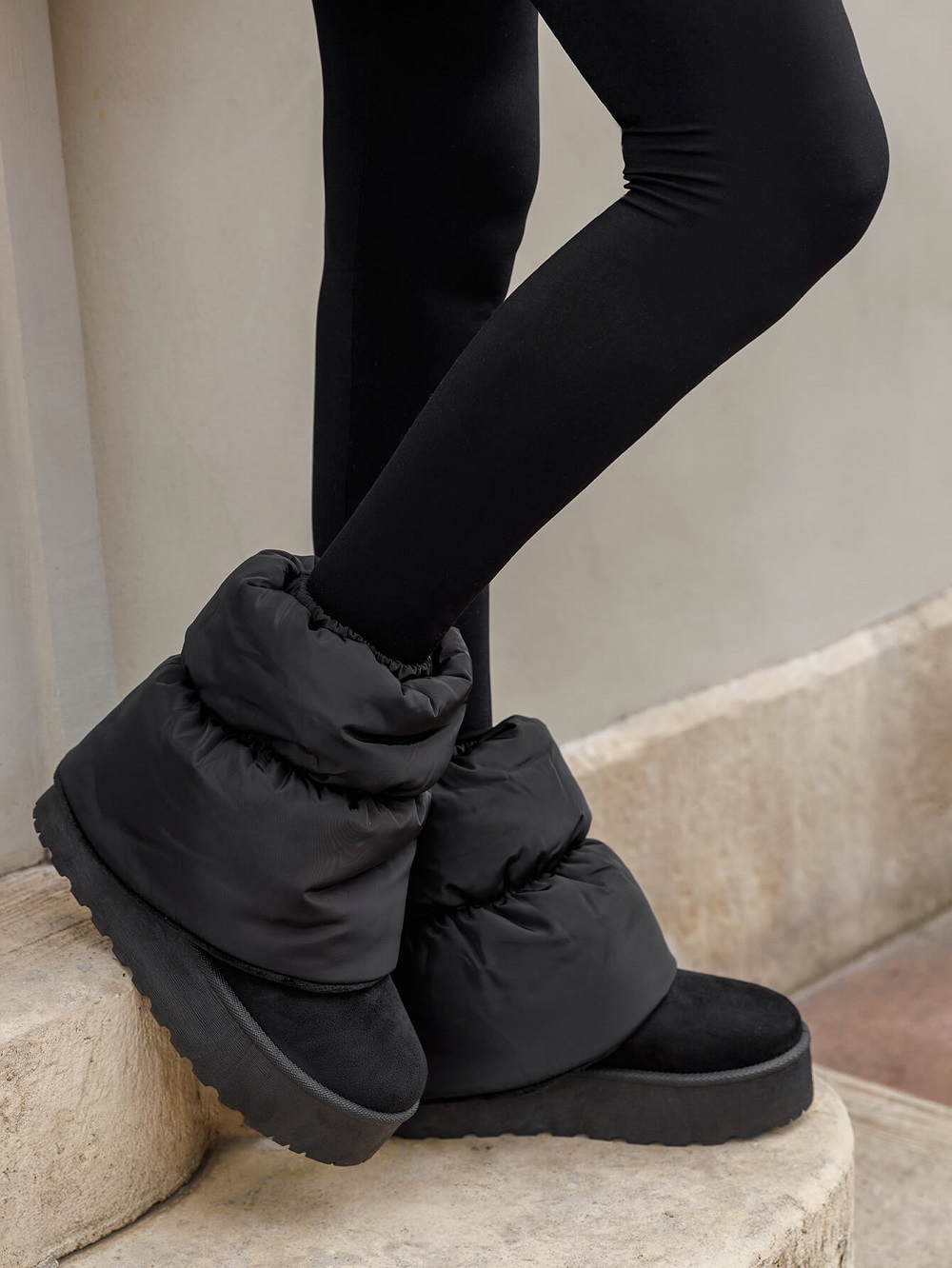 Lujah Shoes (Schuhgrosshandel)