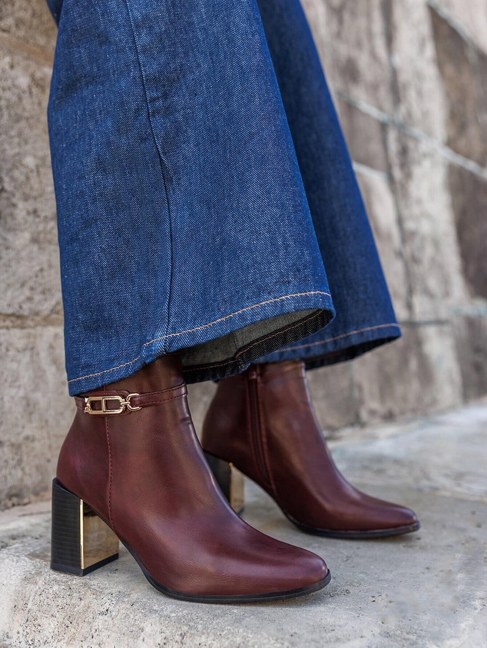 Lujah Shoes (Schuhgrosshandel)