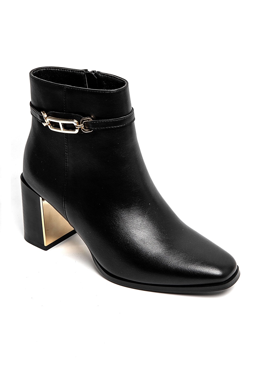 Lujah Shoes (Schuhgrosshandel)