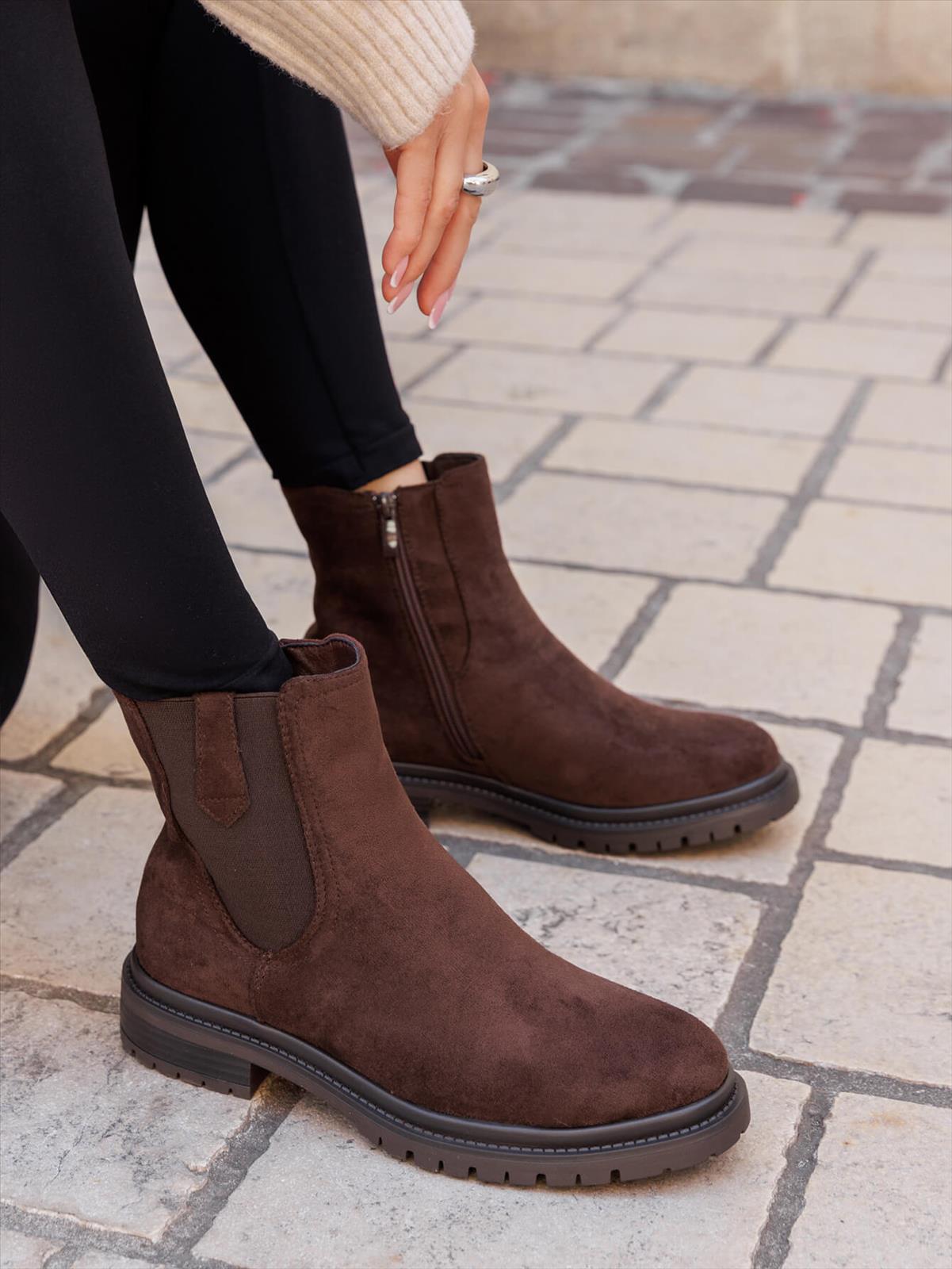 Lujah Shoes (Schuhgrosshandel)