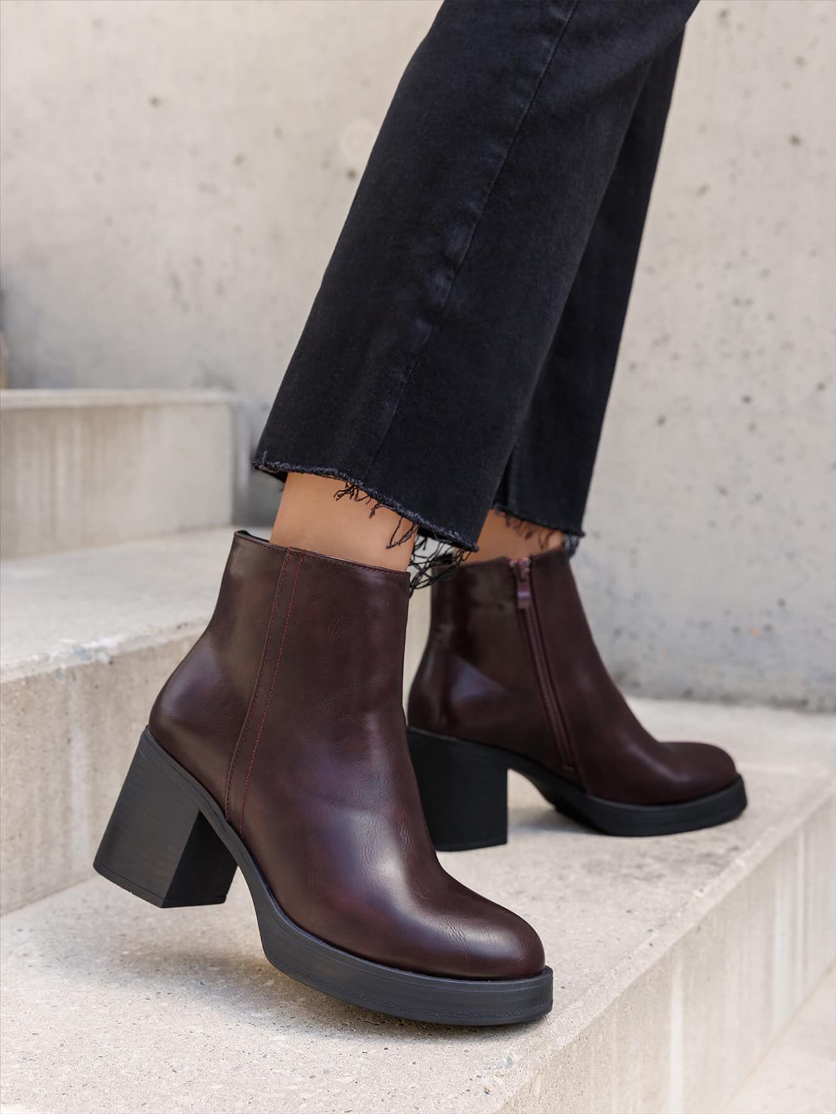 Lujah Shoes (Schuhgrosshandel)