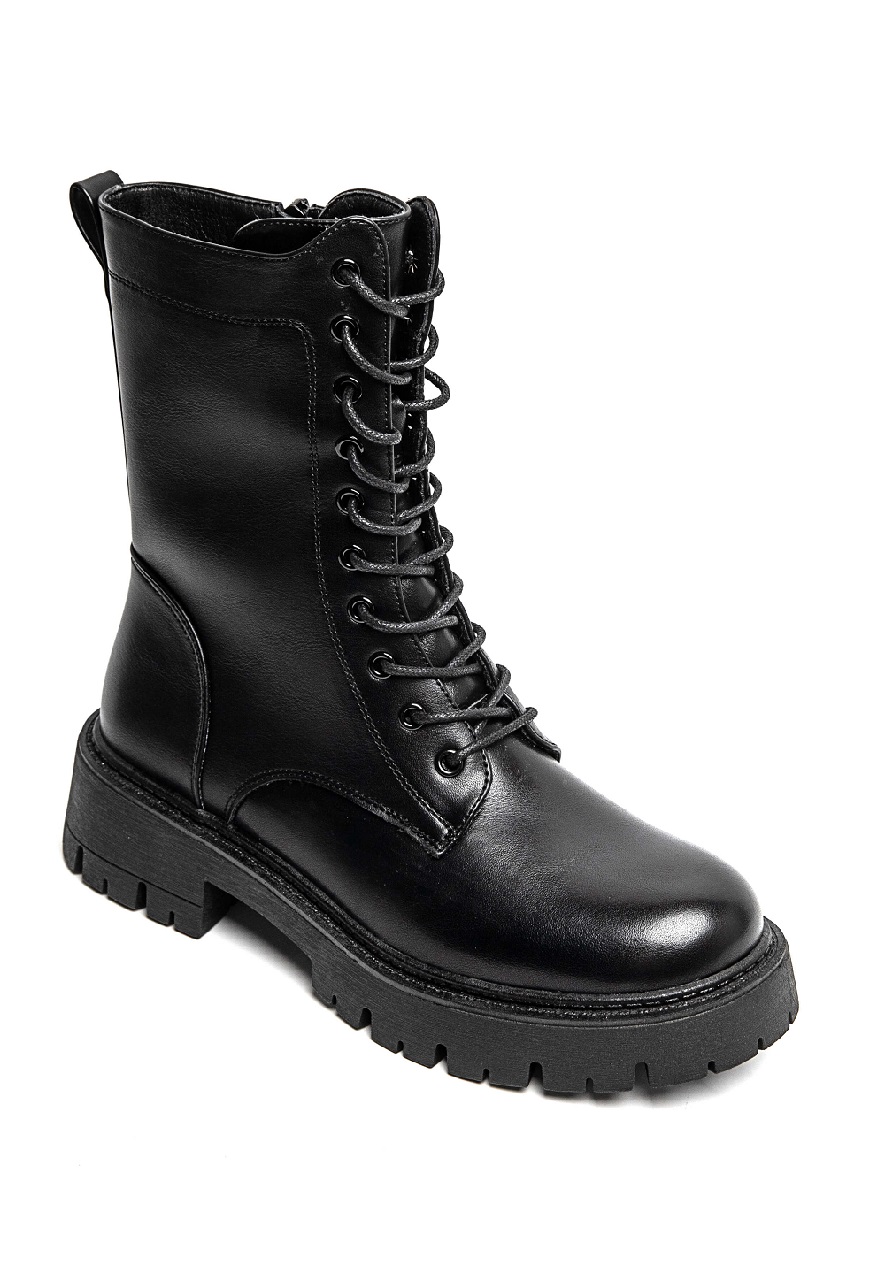 Lujah Shoes (Schuhgrosshandel)