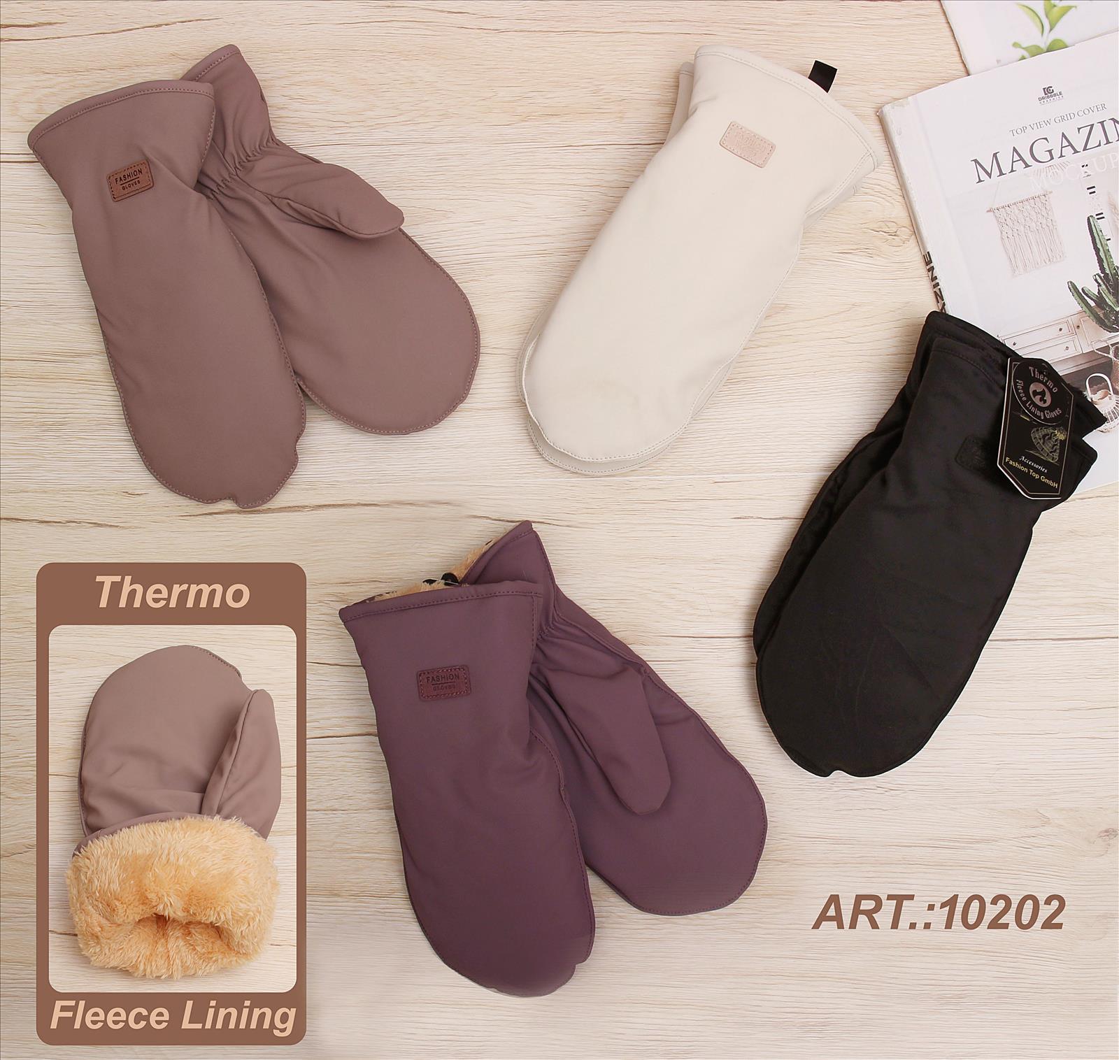 Fashion Top GmbH - kosmetische Werkzeuge, Nagelprodukte, Haaraccessoires, Modeaccessoires