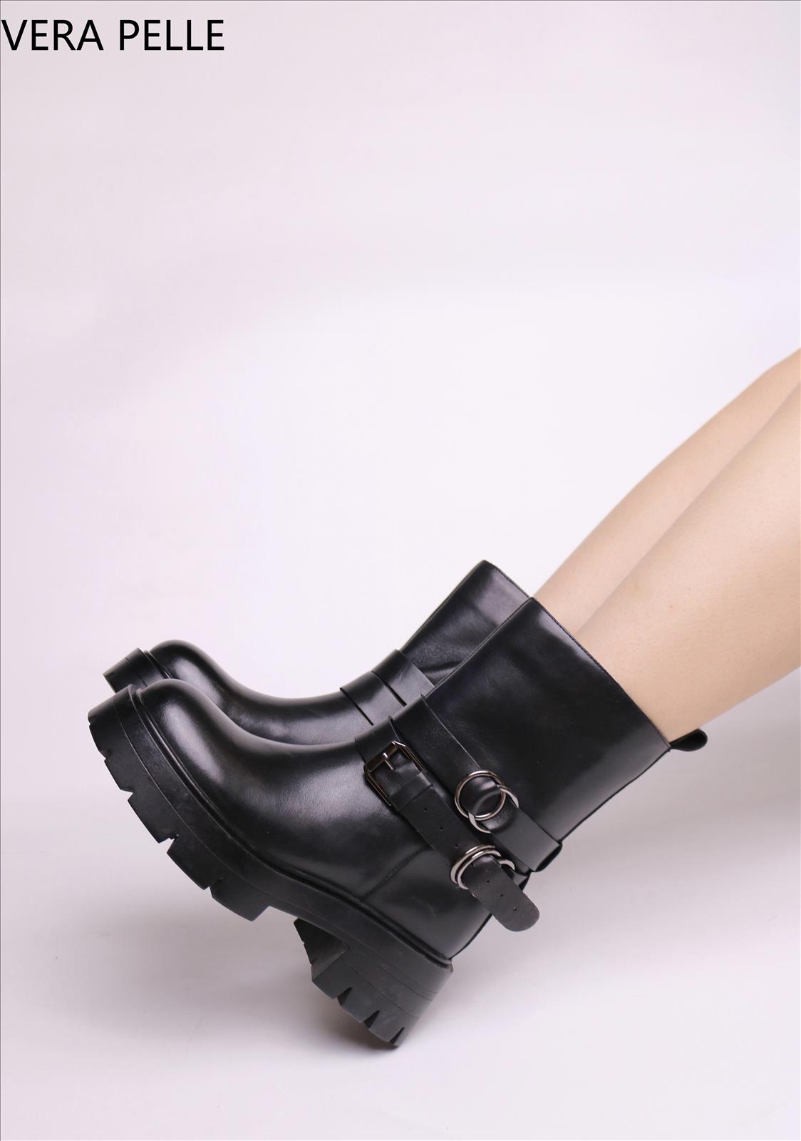 Ala Mode Fashion-DOB;Accessoires;Leather Wear; Young Fashion - Neuss