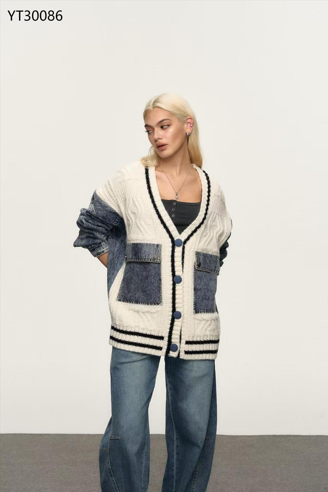 Miss Furs GmbH - MISS FURS Damenmode - Accessoires, Sportswear, Jeans, Tops, Bags