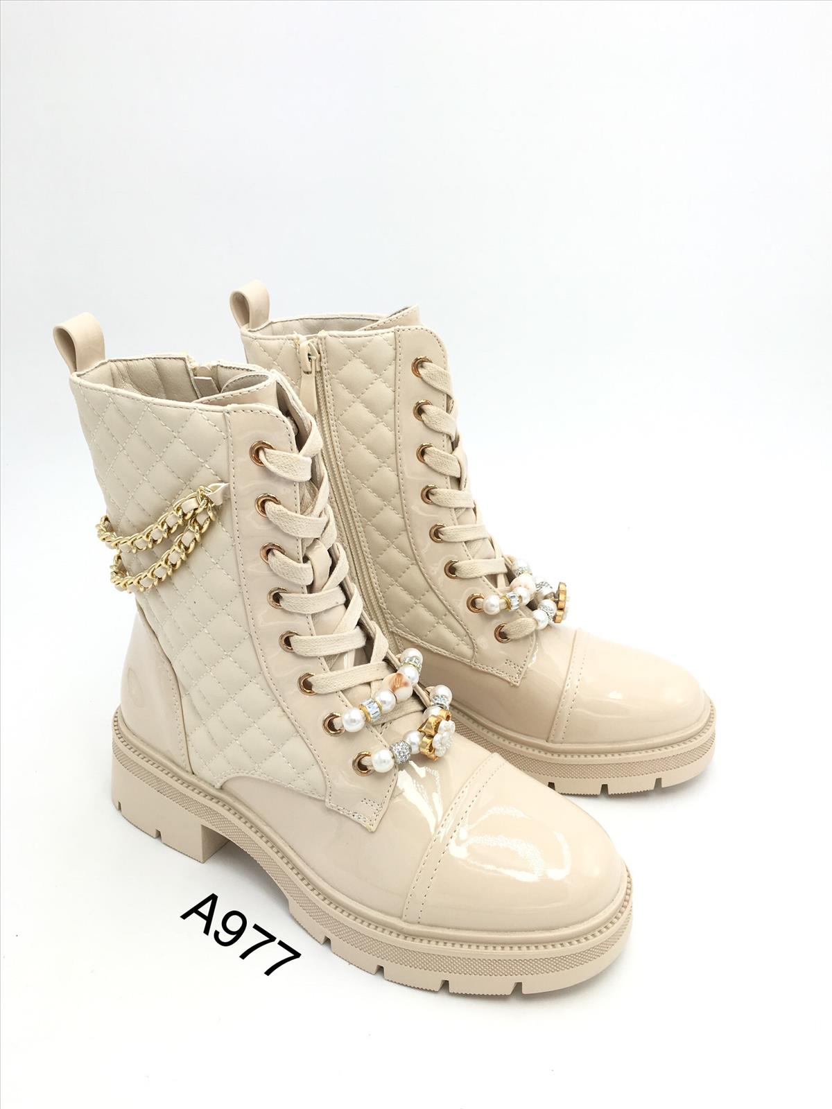 King Dragon Trade Development GmbH - Lucky Shoes