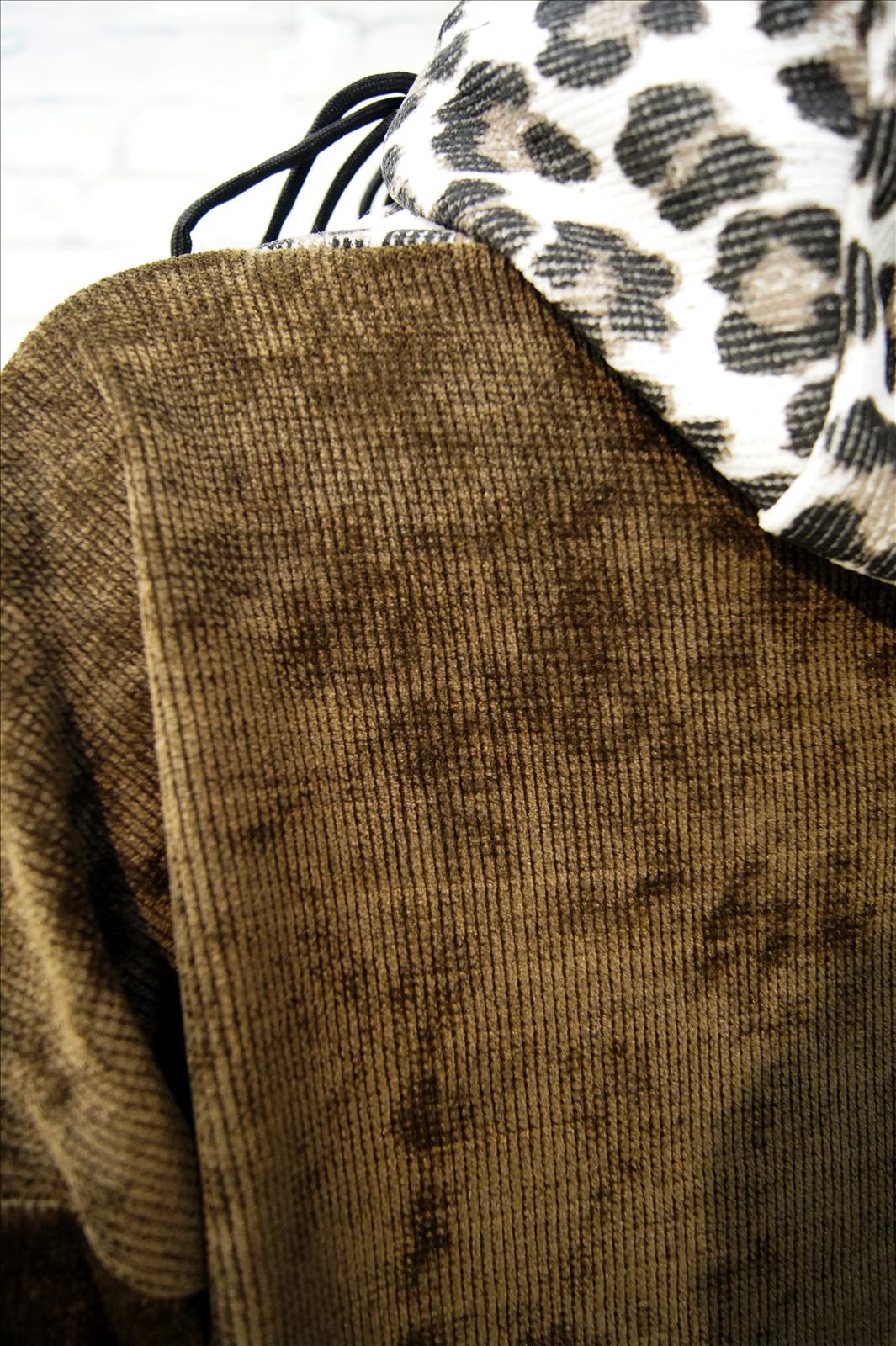 Bhatti Mode GmbH - Young fashion, DOB - Blusen, Hosen Jacken, Jeans, Kleider, Pullover etc.