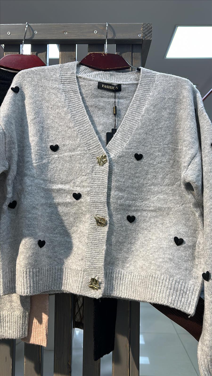 Yoken GmbH - Young Fashion Damenbekleidung
