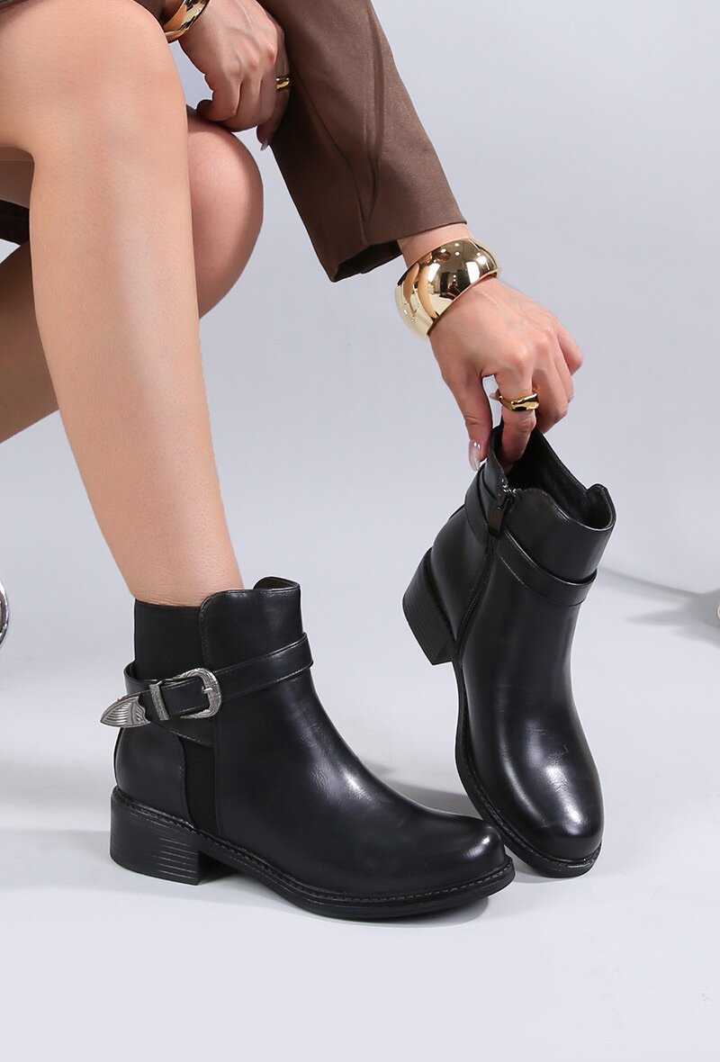 Lujah Shoes (Schuhgrosshandel)